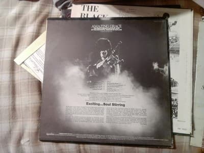 A23 Amazing Grace Pipes & Drums - Regimental Brigade of Scotland - 1972 CAS 2579 - Thumbnail 2