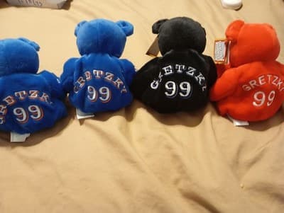 Salvino's Bammers Wayne Gretzky # 99 Collectible Plush Beanie Bears (4) - Thumbnail 4
