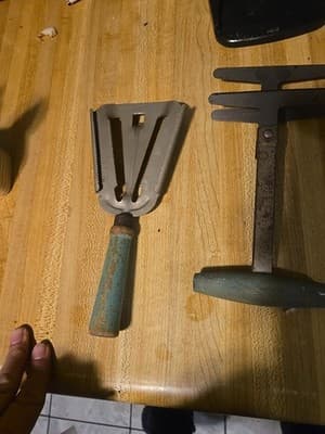 Vintage Everedy Cap-Master Jar Opener - Image 1