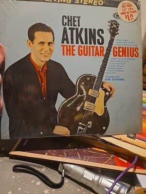 RCA Victor Chet Atkins' Workshop LSP-2232 The Guitar Genus - Image 1