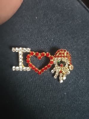 Vtg I Love Santa Christmas Heart Prong Set Rhinestone Pin Brooch - Image 1