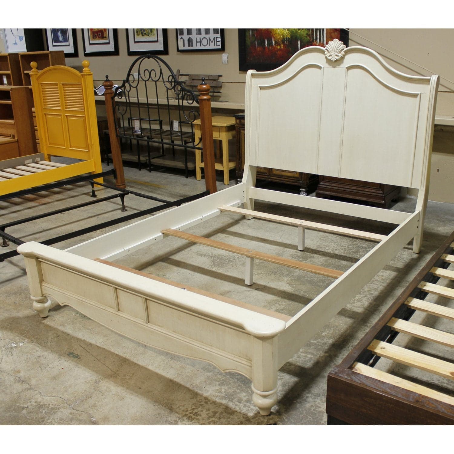 Interkraft Off-White Queen Bed - Ivory - Thumbnail 3