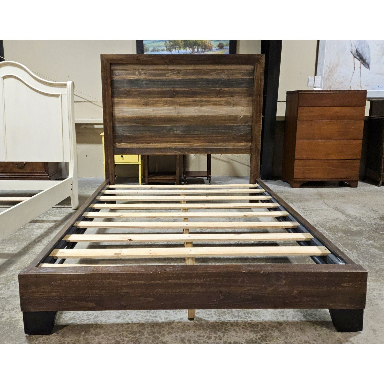 Rustic Queen Size Bed - Dark Finish - Thumbnail 3