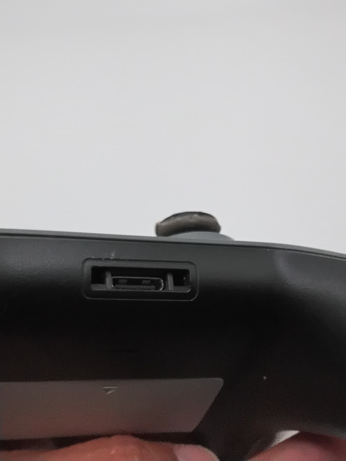 Xbox One Limited Edition Call of Duty: Advanced Warfare Wireless Controller - Thumbnail 6