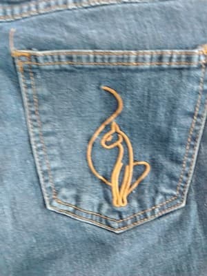 Baby Phat denim Capri shorts, mid-rise with rolled cuffs sizes 20 - Thumbnail 11