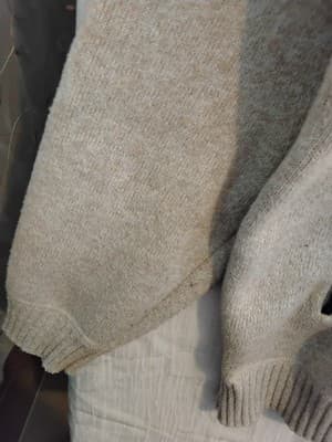 Flece jackt , reversible bomber style with textured beige exterior and plaid int - Thumbnail 6