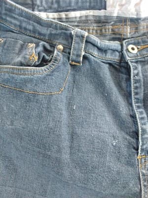 Baby Phat denim Capri shorts, mid-rise with rolled cuffs sizes 20 - Thumbnail 5