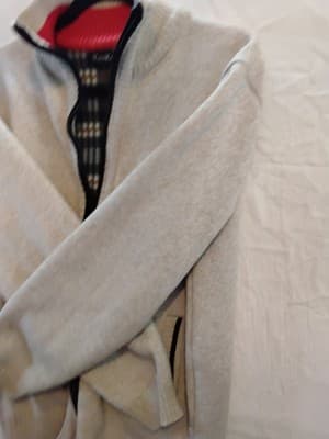 Flece jackt , reversible bomber style with textured beige exterior and plaid int - Thumbnail 11