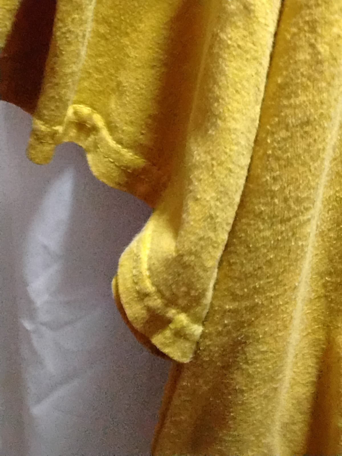 Gildan 5000 T-Shirt Heavy Cotton Short Sleeve Plain Blank yellow Tee S-3XL - Thumbnail 2