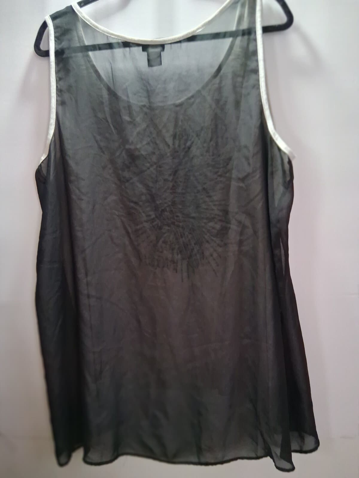 torrid 2 she was like the moon sleeveless top - Thumbnail 3