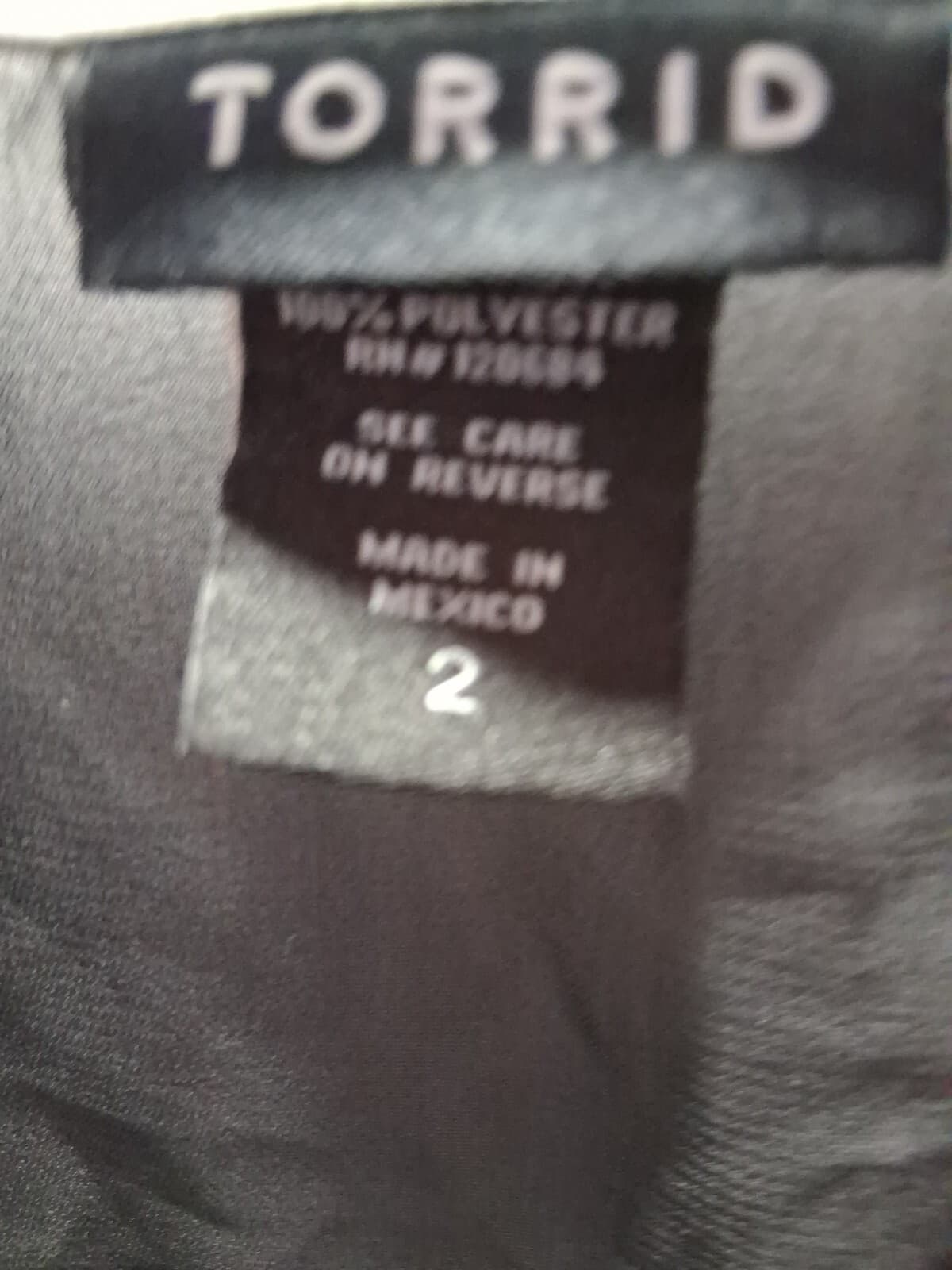 torrid 2 she was like the moon sleeveless top - Thumbnail 5