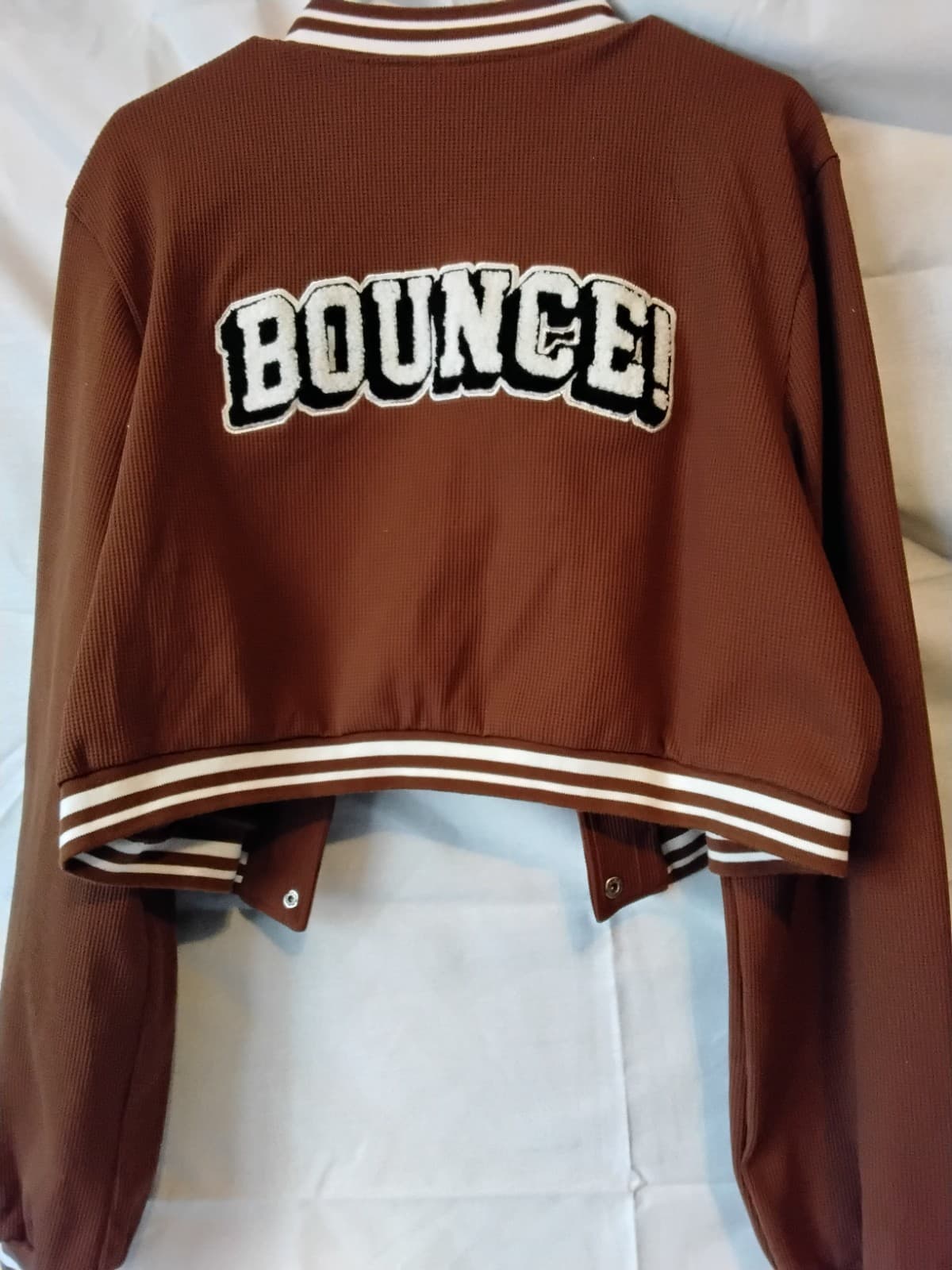 Cropped varsity jacket, brown with 'BOUNCER' lettering and Skirt set - Thumbnail 8