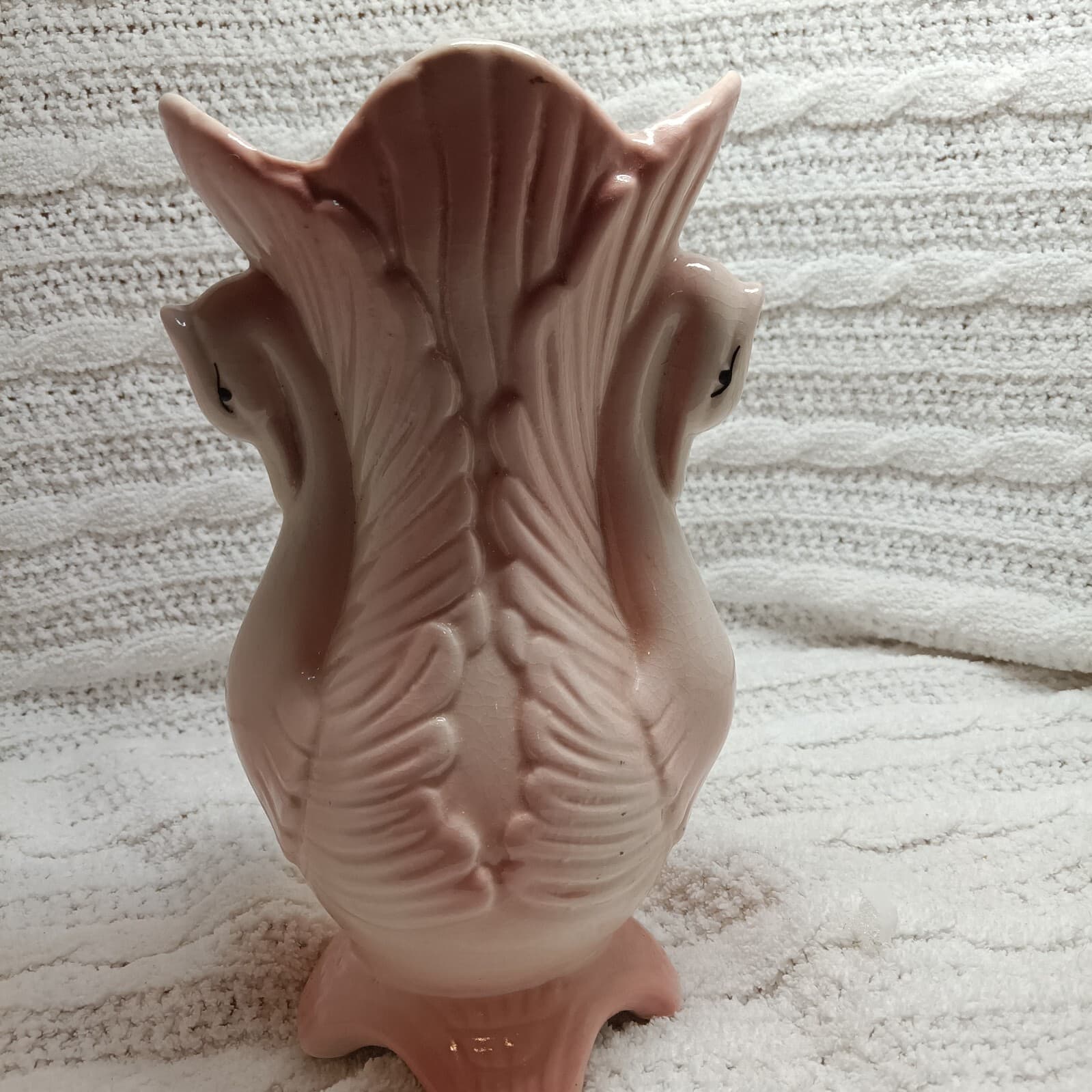 Ceramic vase, Hull Art Pottery Wildflower pattern double- handle vase - Thumbnail 3