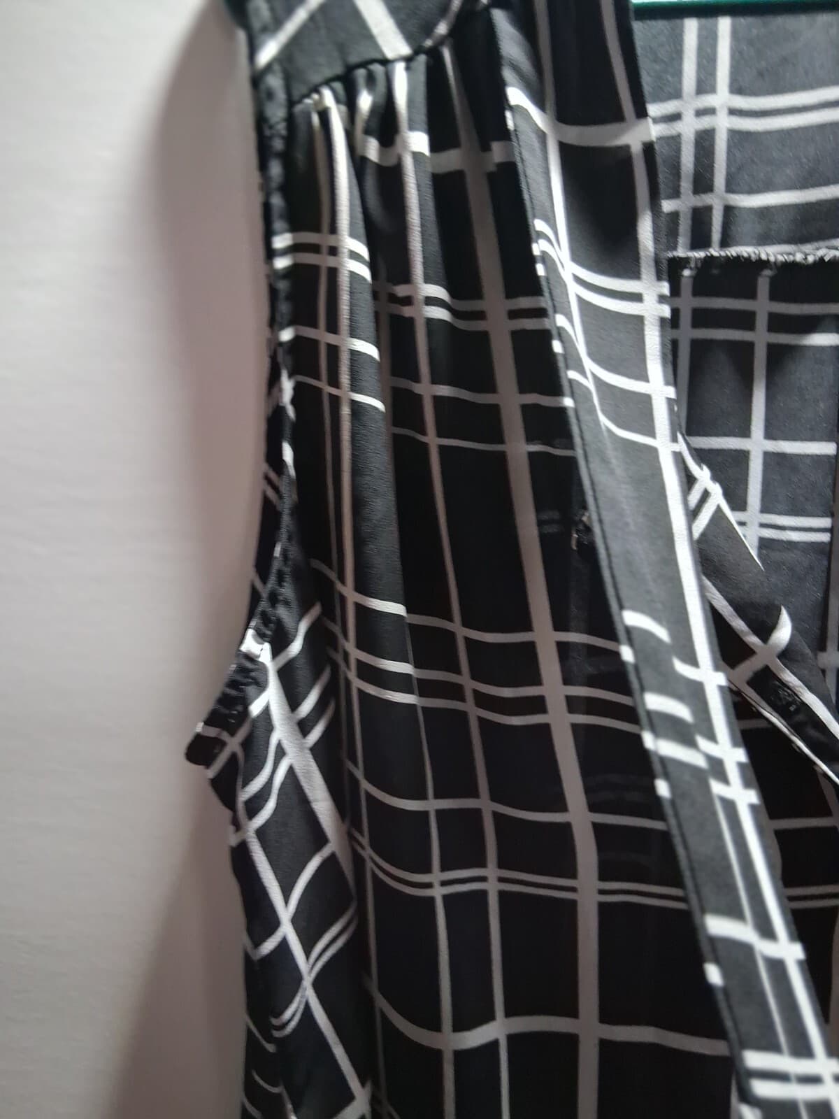 Georgette sleeveless button- up blouse, Torrid black with white windowpane plaid - Thumbnail 6