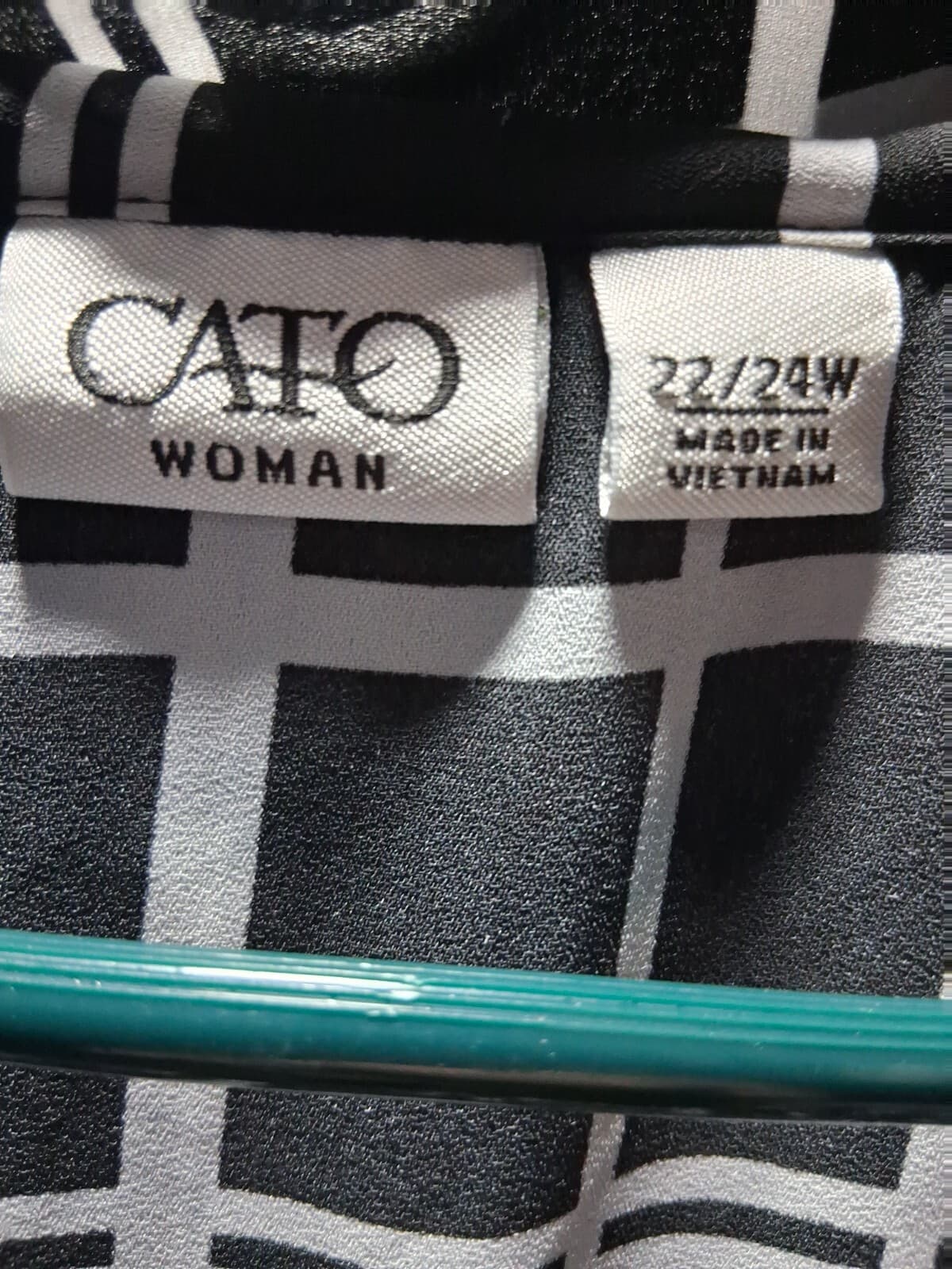 Georgette sleeveless button- up blouse, Torrid black with white windowpane plaid - Thumbnail 7