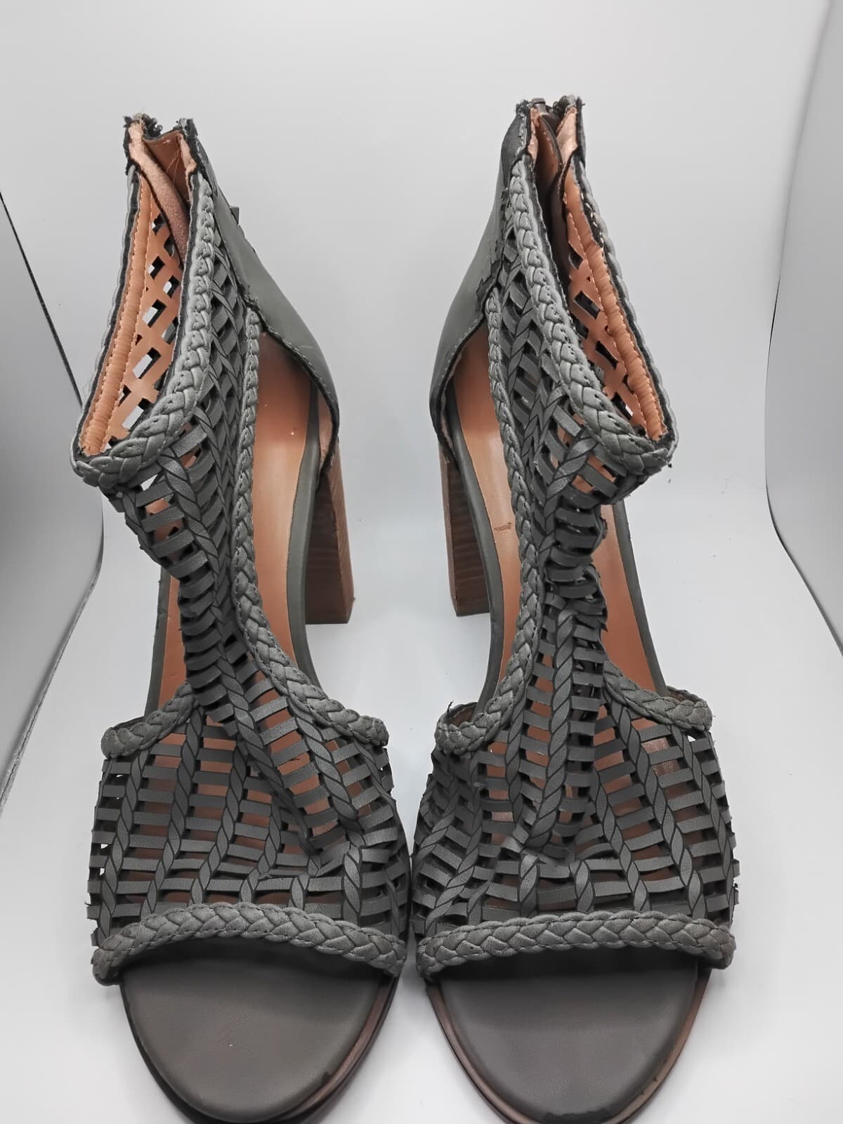 Woven leather sandals, Report Signature, block heel - Image 1