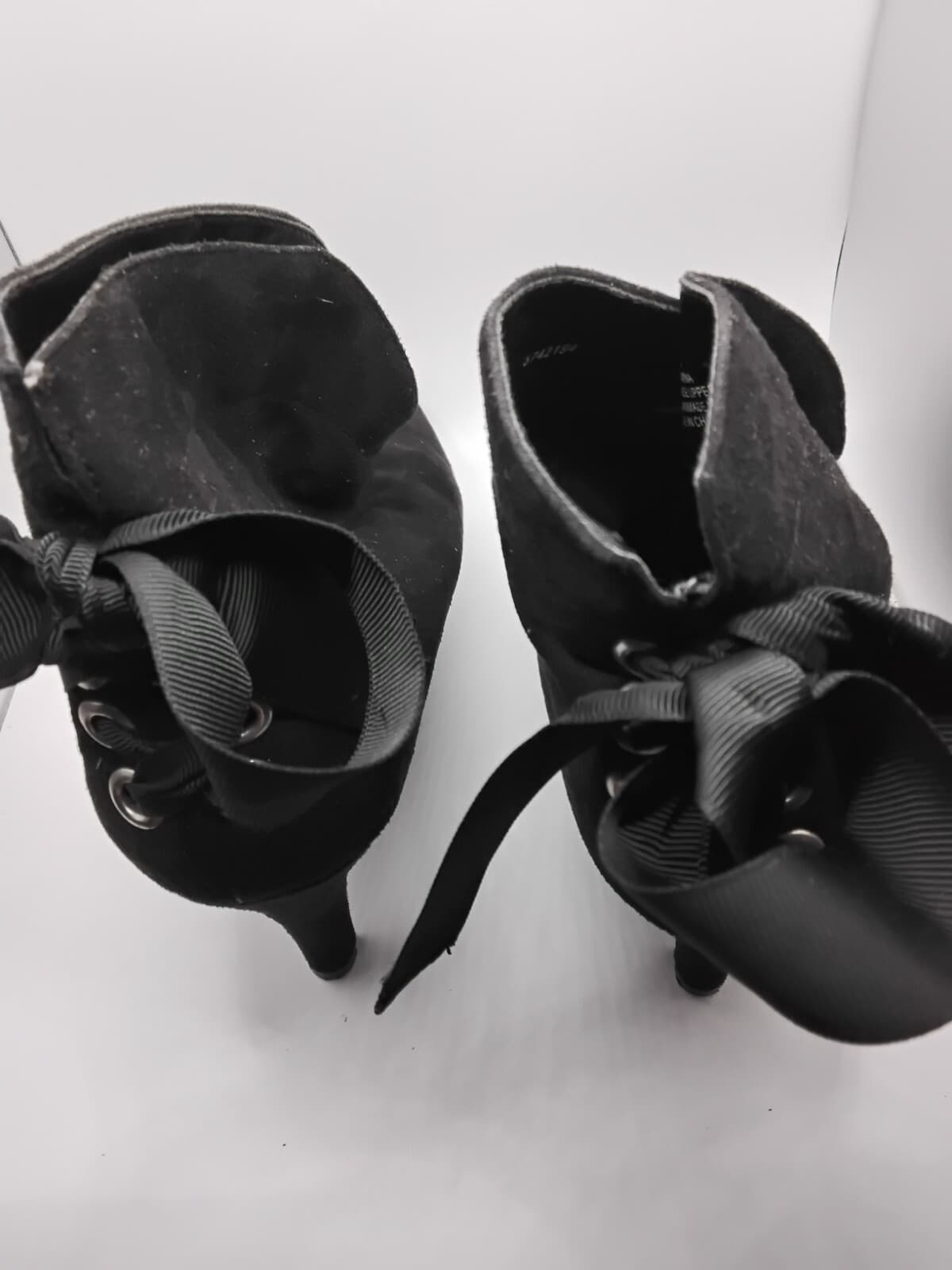 Suee ankle boots with bow detail, black pointed toe booties - Thumbnail 8