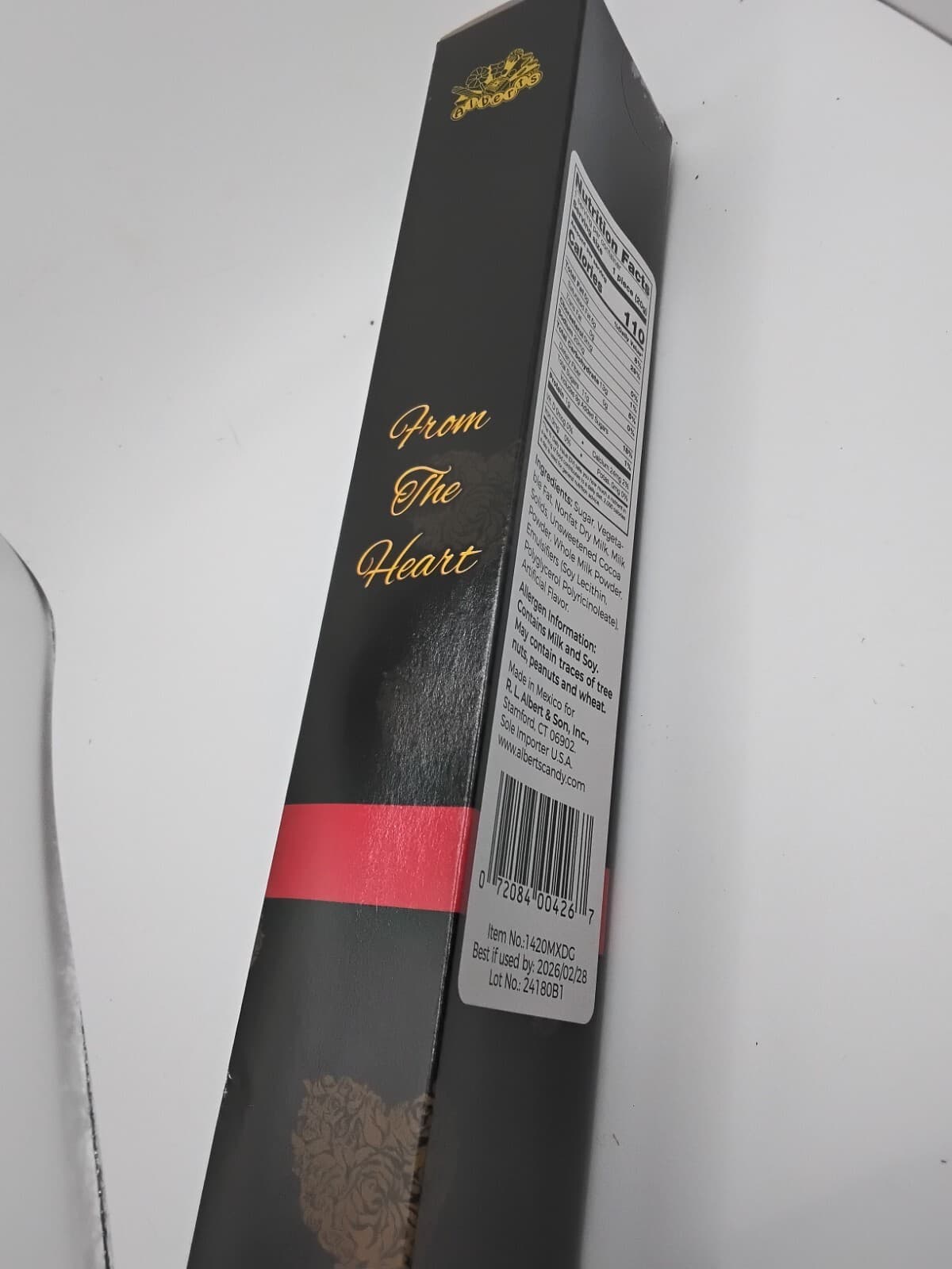 Dark Chocolate Rose in Gift Box 0.63 oz - NEW 85 percentage Cocoa - Thumbnail 2