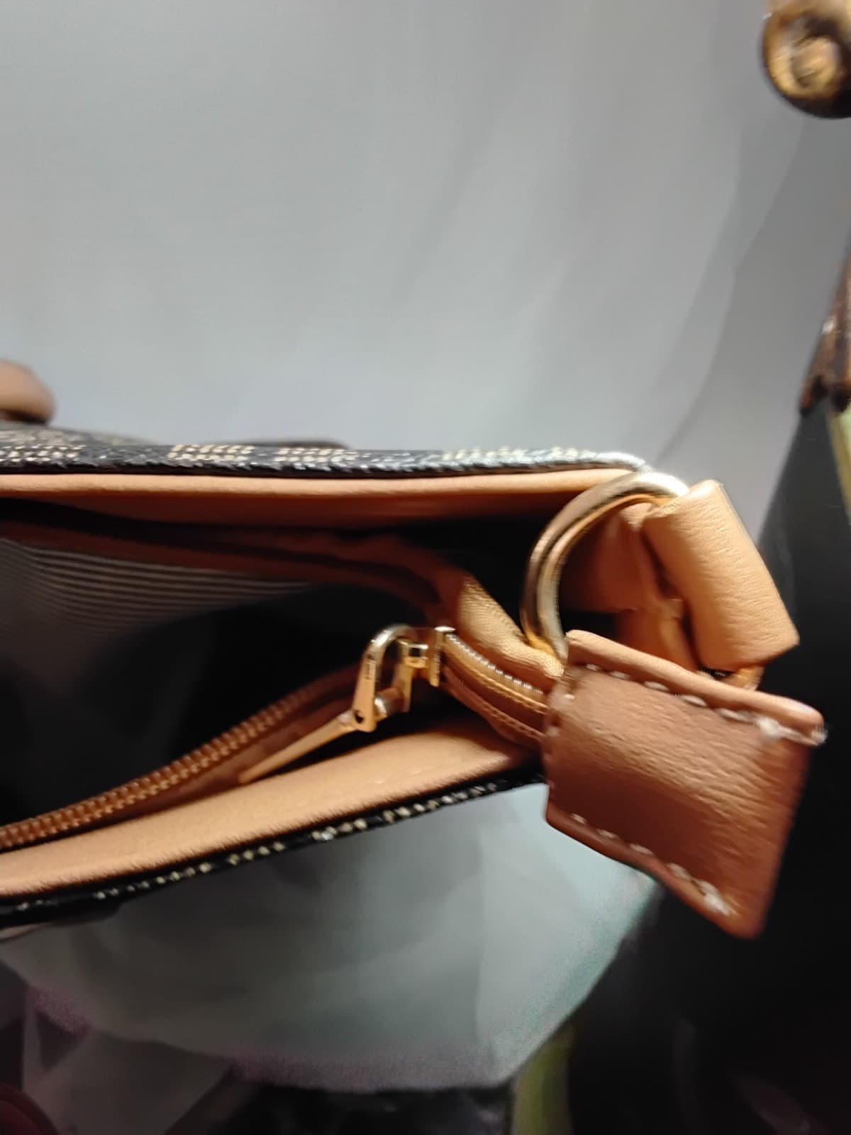 Vegan leather tote bag, MKF Collection by Mia K, M Signature pattern - Thumbnail 7