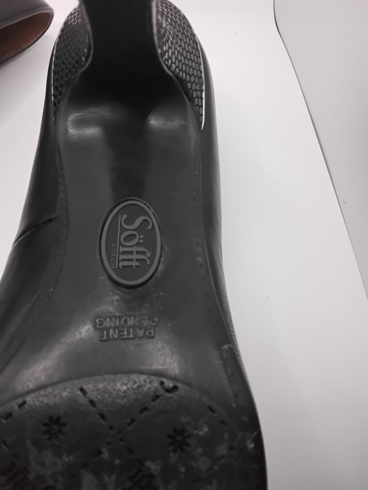 Leather pumps, Soft black pointed toe heels - Thumbnail 12