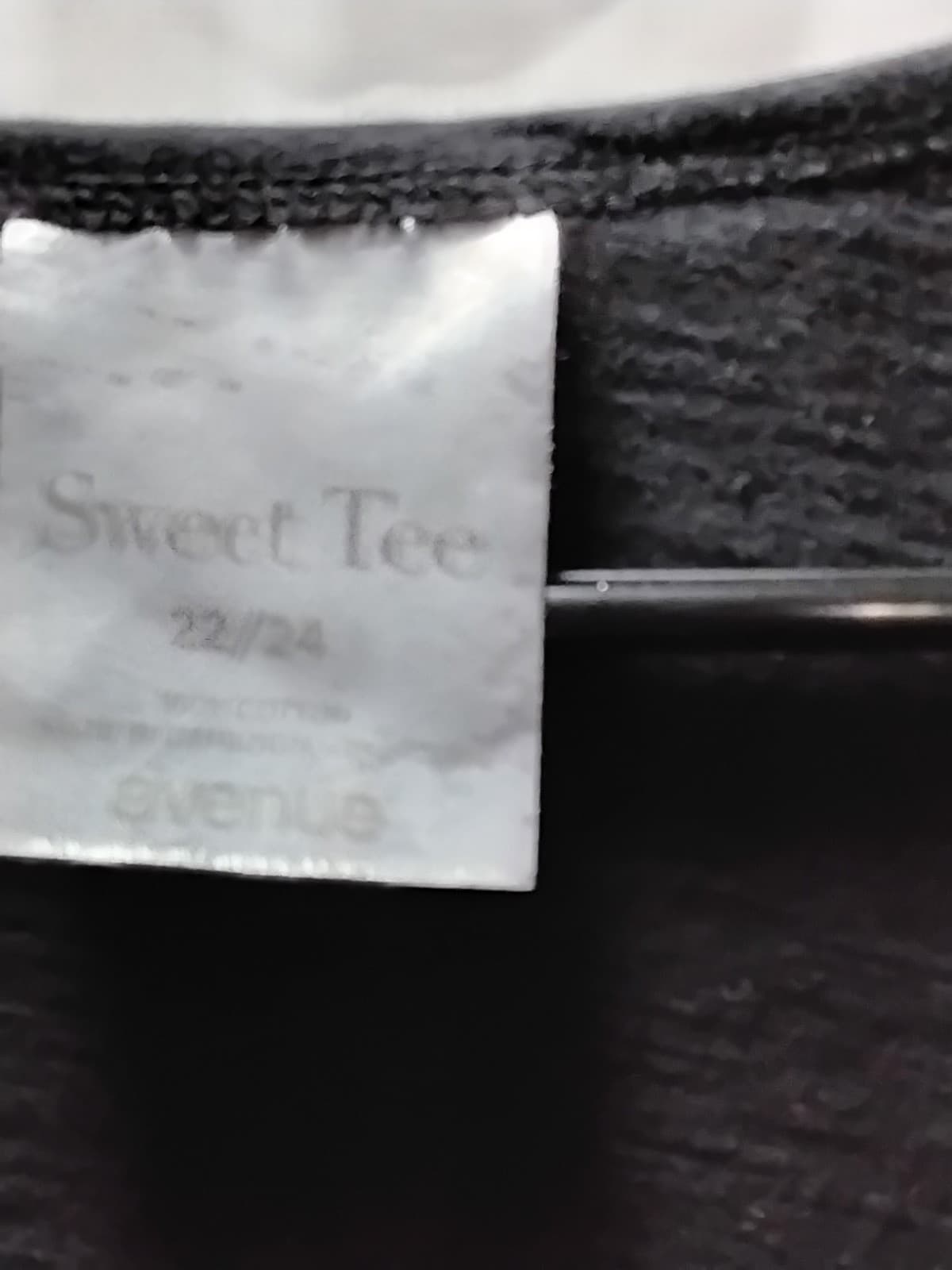 Velvet blouse, black 3/4 sleeve top with decorative trim detail - Thumbnail 6