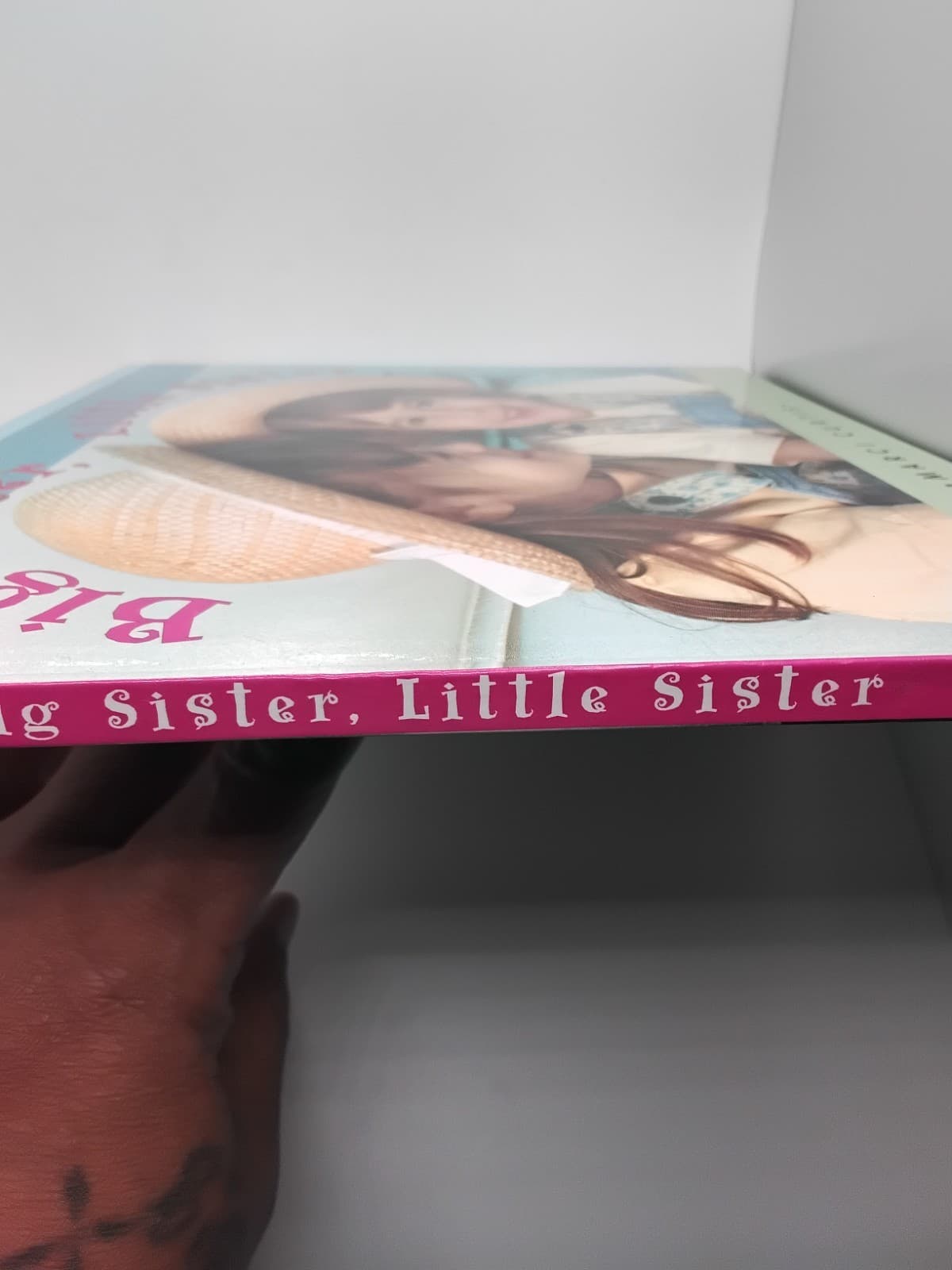 Big Sister, Little Sister by Marci Curtis, Hardcover, 2000 - Thumbnail 3