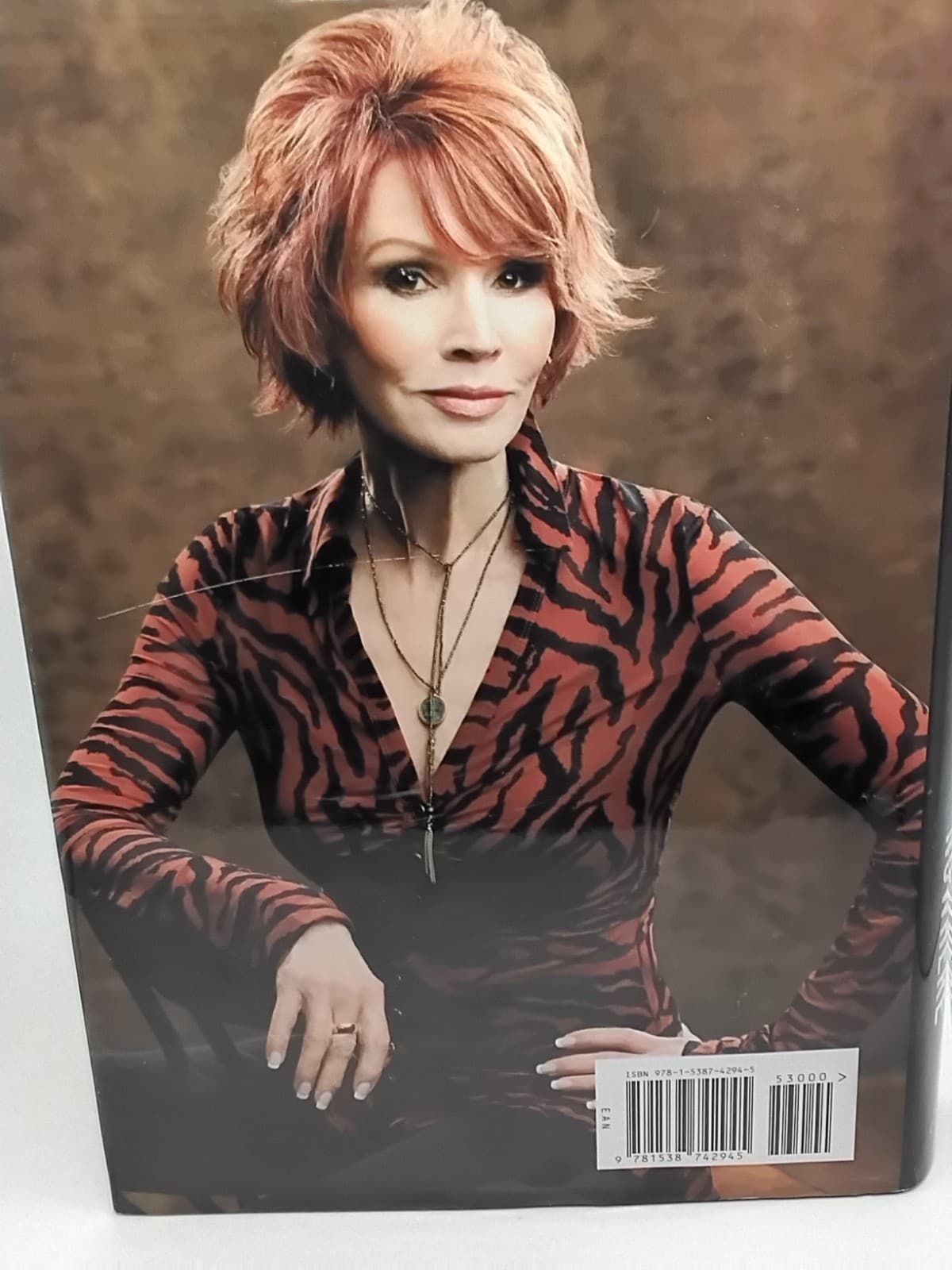 Out of Nowhere by Sandra Brown (2023, Hardcover) - Thumbnail 4