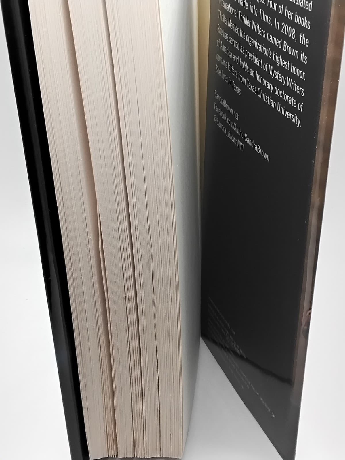 Out of Nowhere by Sandra Brown (2023, Hardcover) - Thumbnail 5