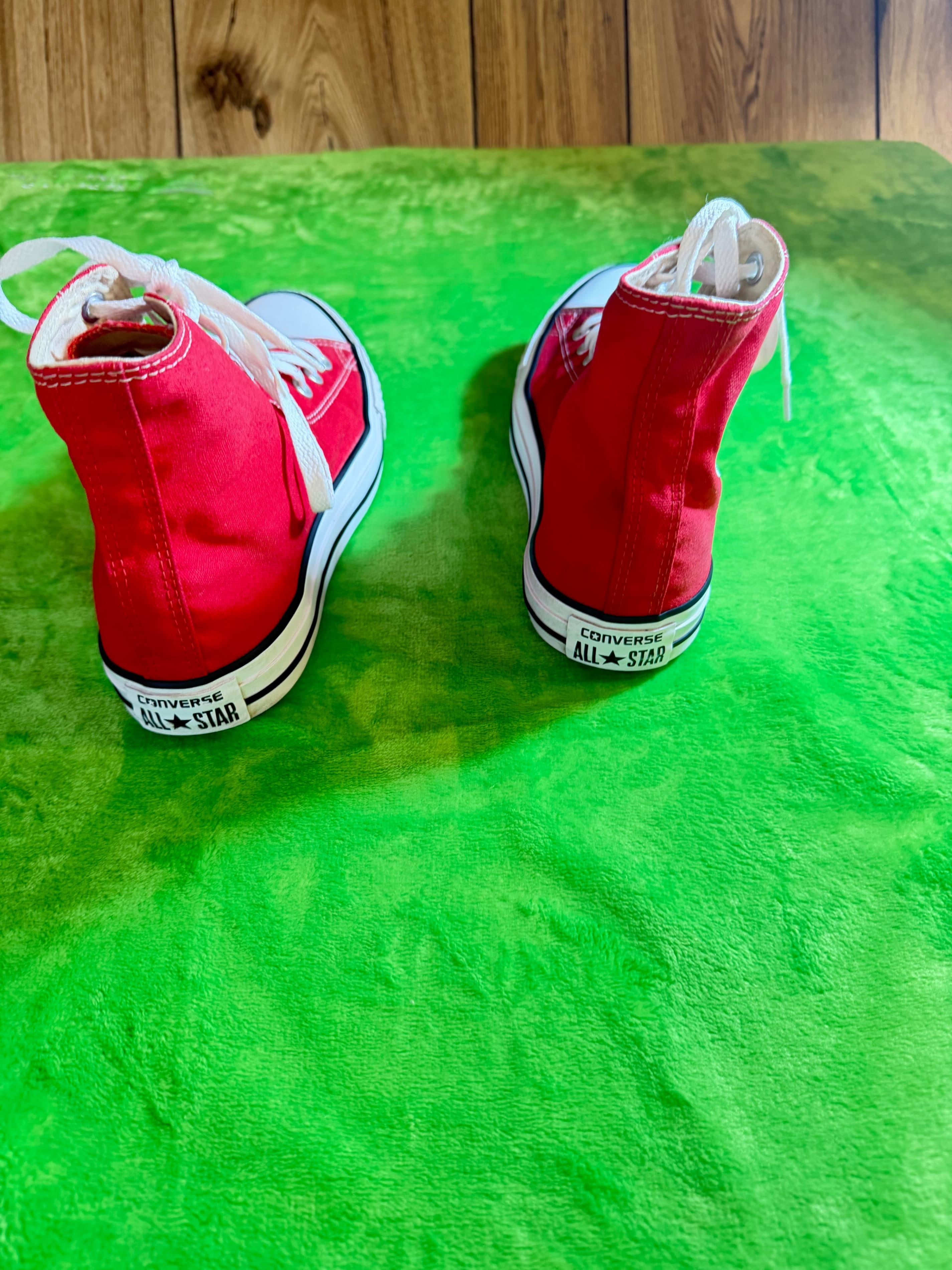 Converse Chuck Taylor All Star High Top Size 8 Men/10 Women Red Sneakers - Thumbnail 6