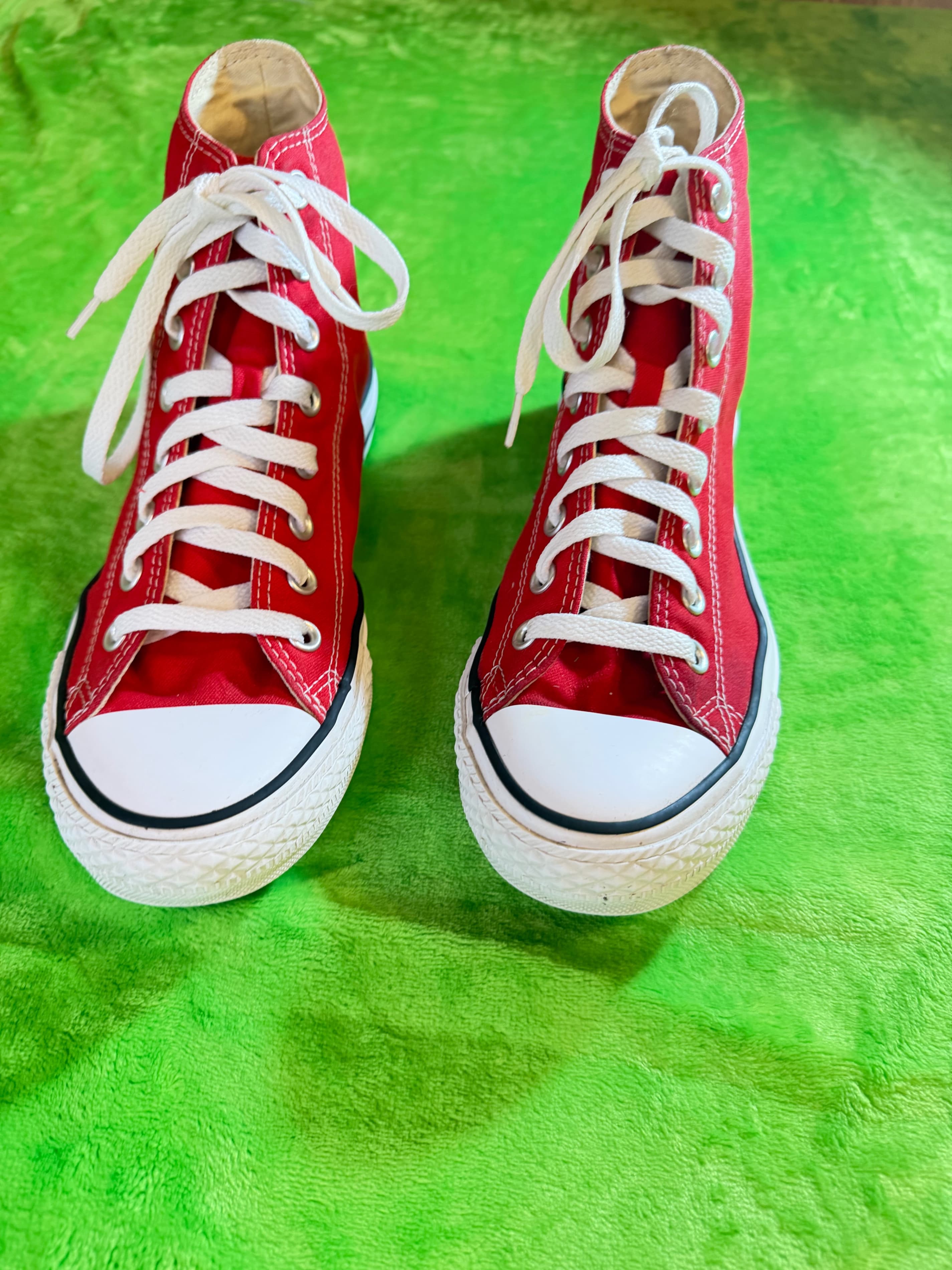 Converse Chuck Taylor All Star High Top Size 8 Men/10 Women Red Sneakers - Thumbnail 3
