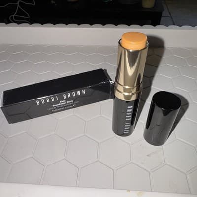 Bobbi Brown Skin Foundation Stick W-074 Golden 0.31 oz / 9 g New In Box
