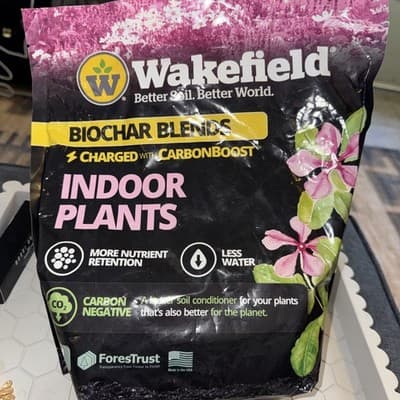 Biochar Blend with Carbonboostfor Indoor Houseplants, Soil Amendment-4 Qt. Bag