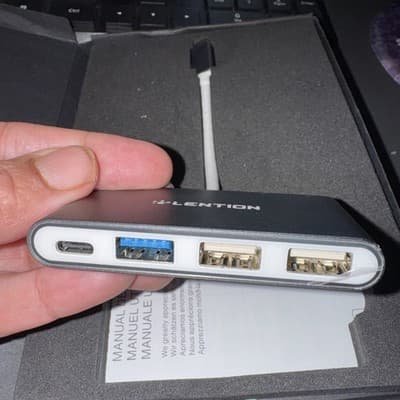 LENTION 4-in-1 USB-C Hub with Type C, USB 3.0, USB 2.0 - Thumbnail 2