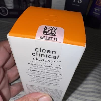 Image Skincare Vitamin CE Hyaluronic Acid, Anti-Aging Moisturizing Cream - 59ml - Thumbnail 6