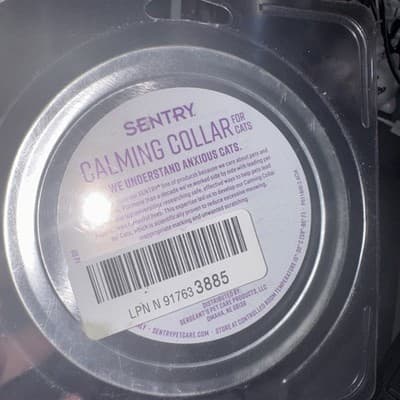 Sentry Calming Collar for Cats 1-Pack , One 30 Day Collar. New - Thumbnail 2