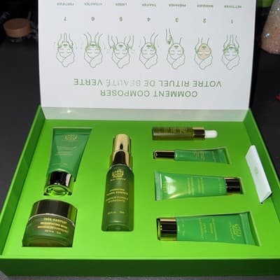 Tata Harper Daily Essentials Set, Best Selling Skincare Set, Travel Sized, 7 PCs - Thumbnail 2