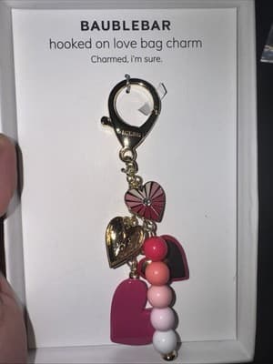 BaubleBar Heart Bag Charm “Hooked On Love”. NiB