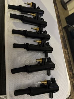 Set Of 6 UF601 Ignition Coil Pack & Iridium Spark Plugs (4.7L Only)