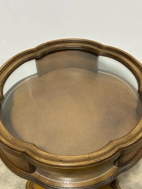 Traditional Vitrine Accent Table with Removable Top - Thumbnail 2