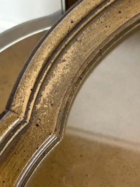 Traditional Vitrine Accent Table with Removable Top - Thumbnail 4