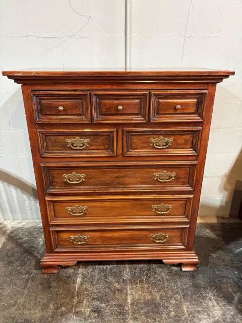 Thomasville 5 Drawer Chest Of Drawers - Image 1
