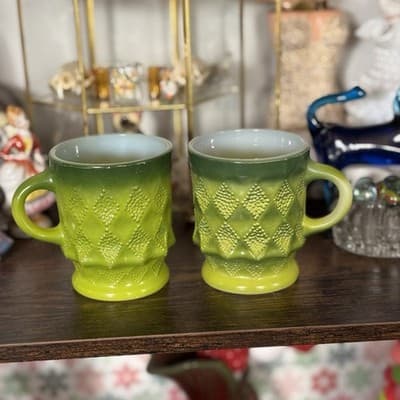 1970s Anchor Hocking Fire-King Jadeite Kimberly Mug Pair - Thumbnail 3