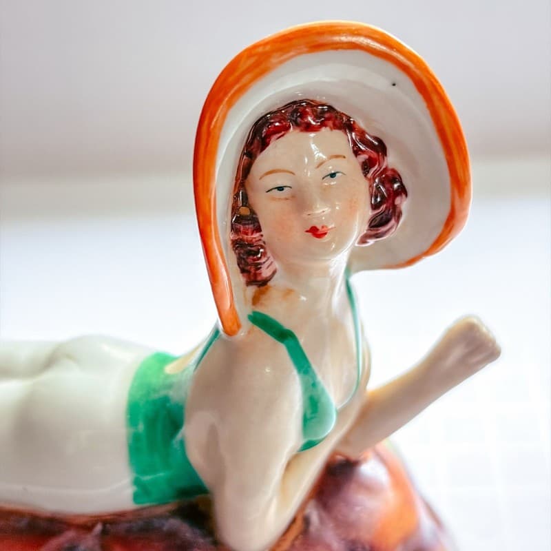 Vintage Art Deco Ceramic Lidded Powder Jar Bathing Beauty on Turtle Shell - Thumbnail 7