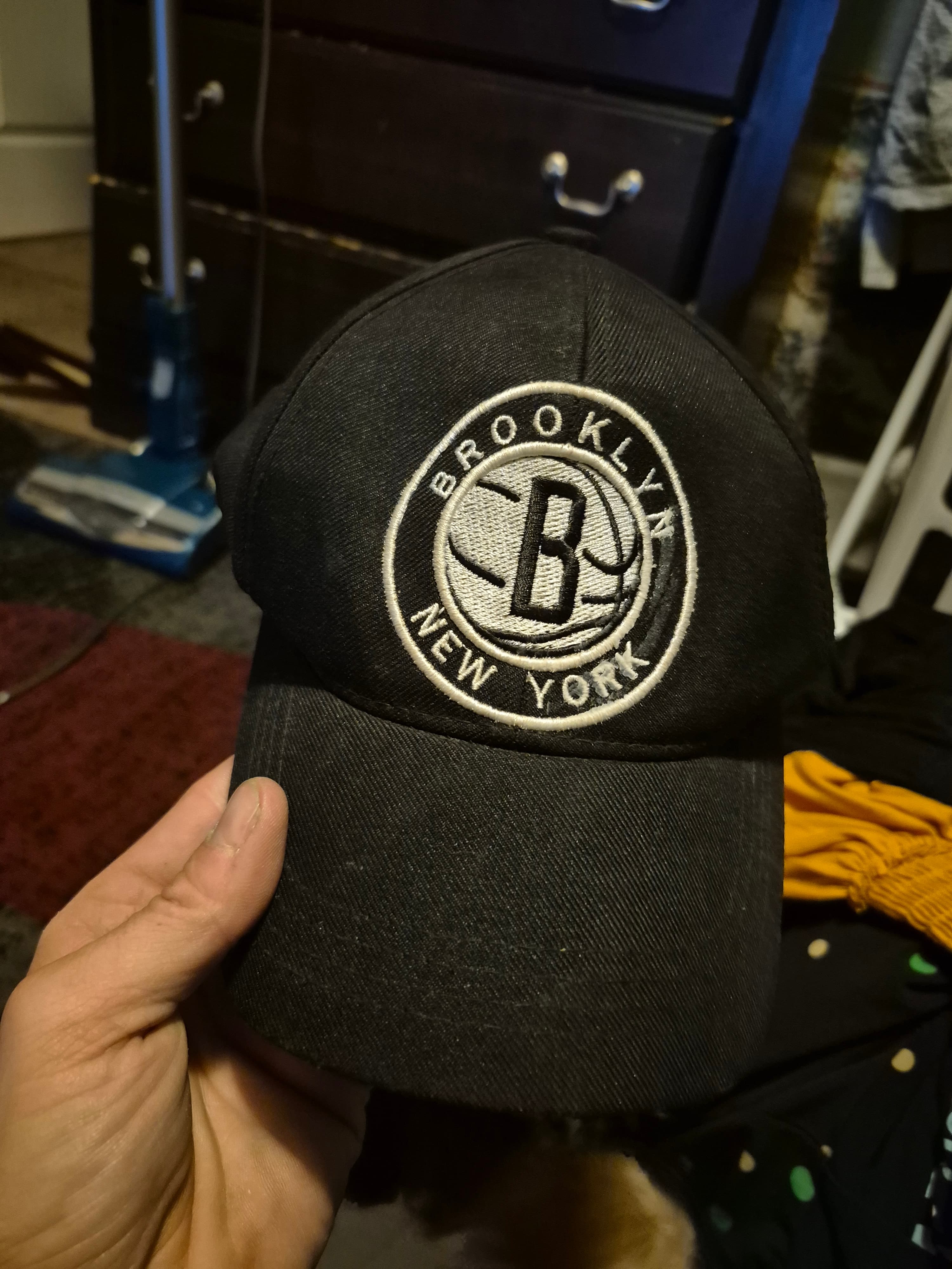 Nike Brooklyn Nets Baseball Cap with Embroidered Logo - Image 1