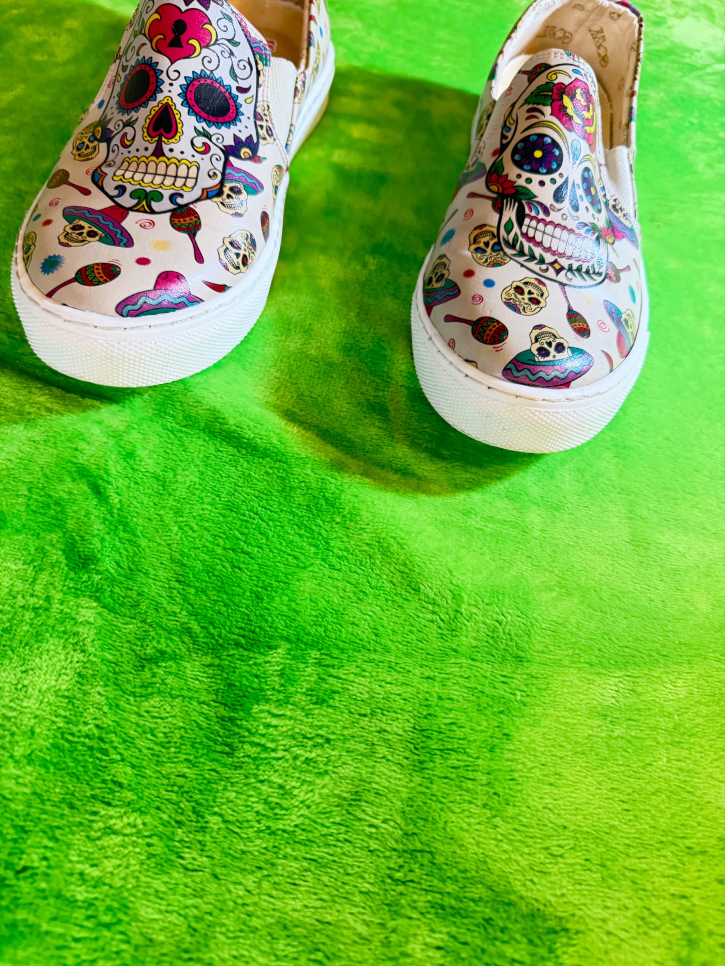 Goby Sugar Skull Slip-On Shoes, Colorful Day of the Dead Men’s 6, woman’s 8 - Thumbnail 2