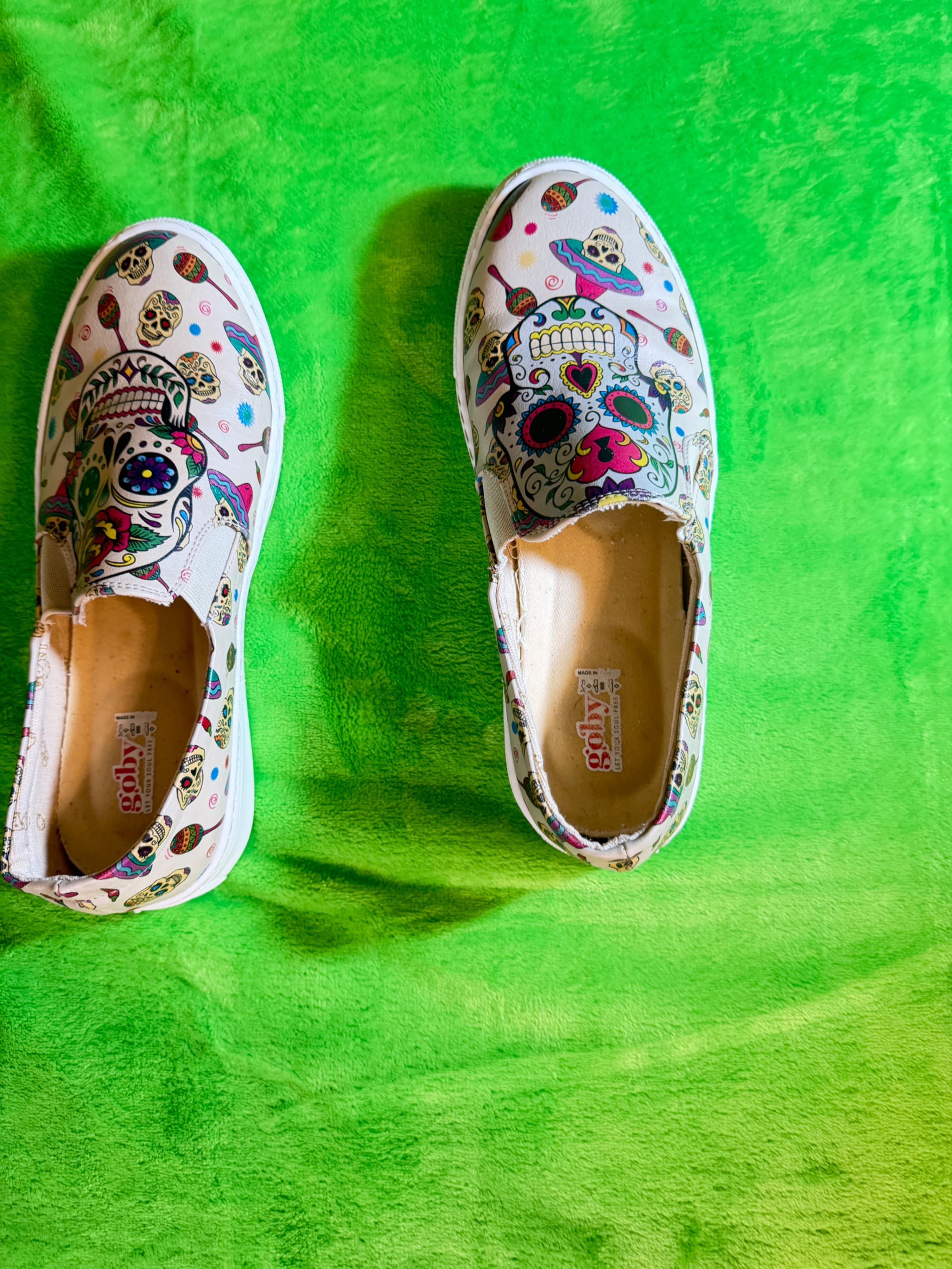 Goby Sugar Skull Slip-On Shoes, Colorful Day of the Dead Men’s 6, woman’s 8 - Thumbnail 8