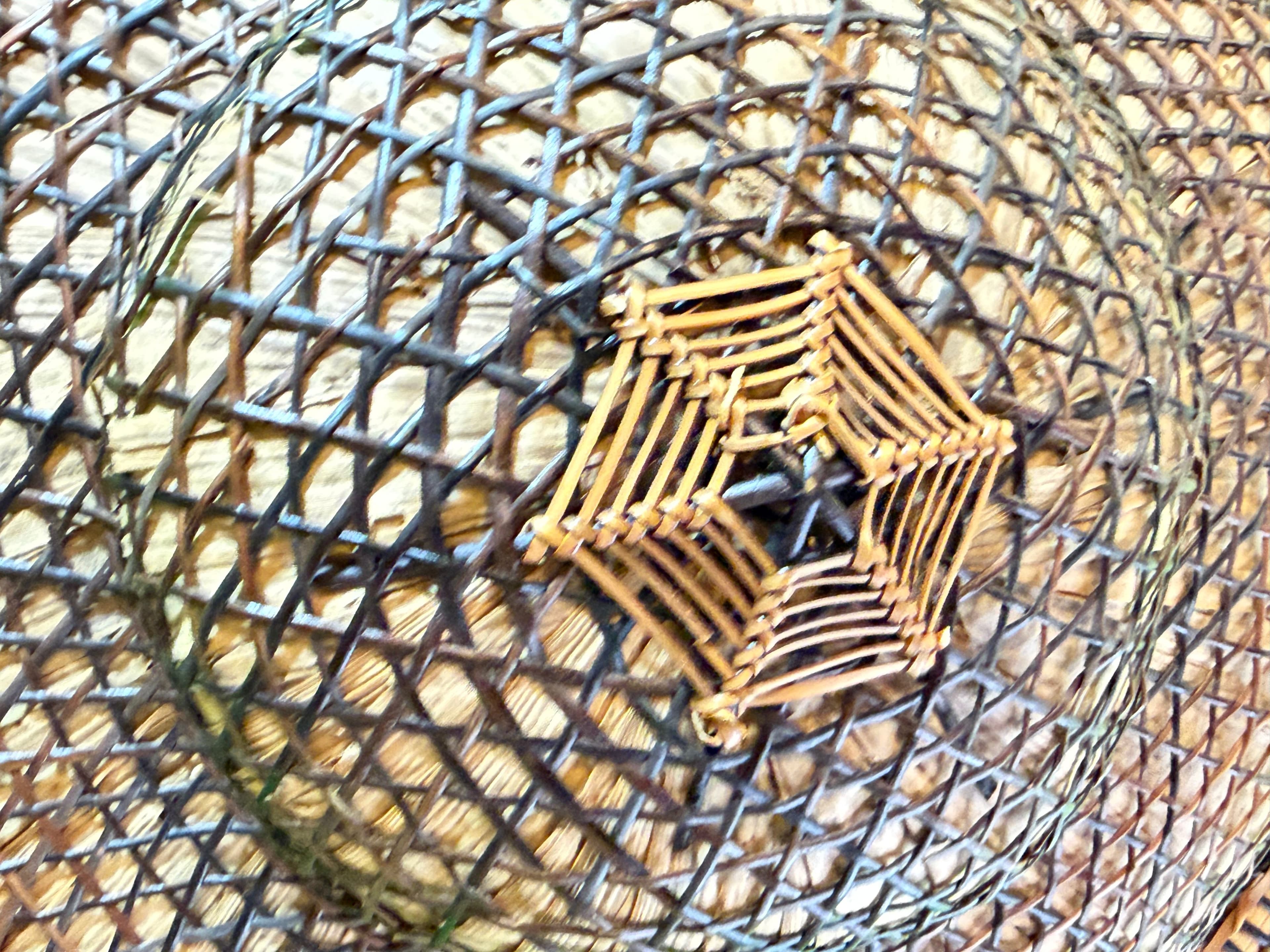 Vintage Asian Conical Bamboo Straw Hat Chinese Rice Paddy Farmer Boho Wall Decor - Thumbnail 2