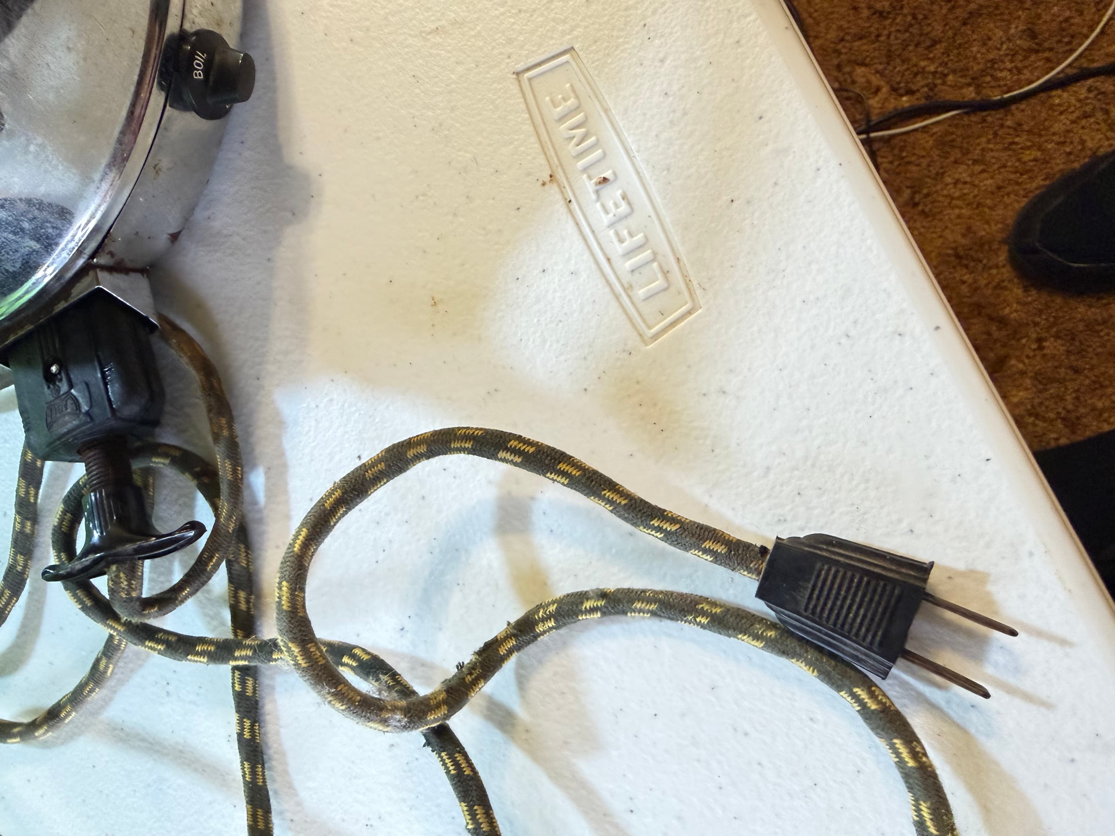 Vintage Bersted Art Deco Chrome Electric Tea Kettle Cloth Cord Bakelite MCM 1940 - Thumbnail 5