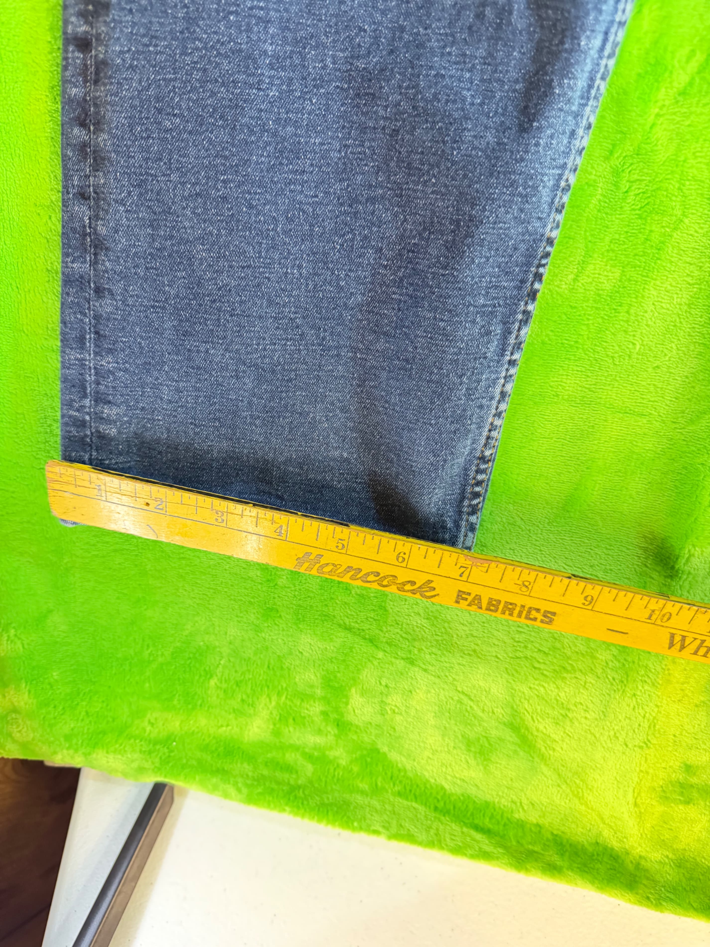 Chaps Men's Slim Fit Jeans - Size 32 - Thumbnail 14