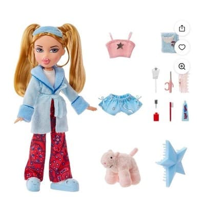 BRATZ Slumber Party Cloe Fashion Doll with Accessories - Thumbnail 3